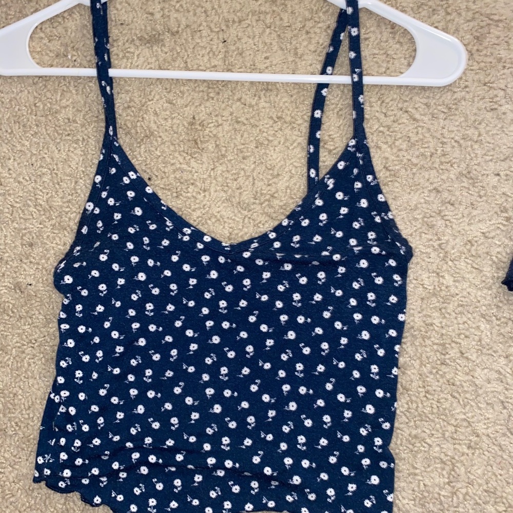 PacSun crop top